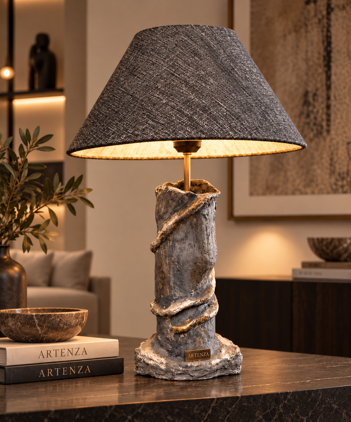 Lampada Scultorea in Cartapesta – Gesso Moderno – 60 cm